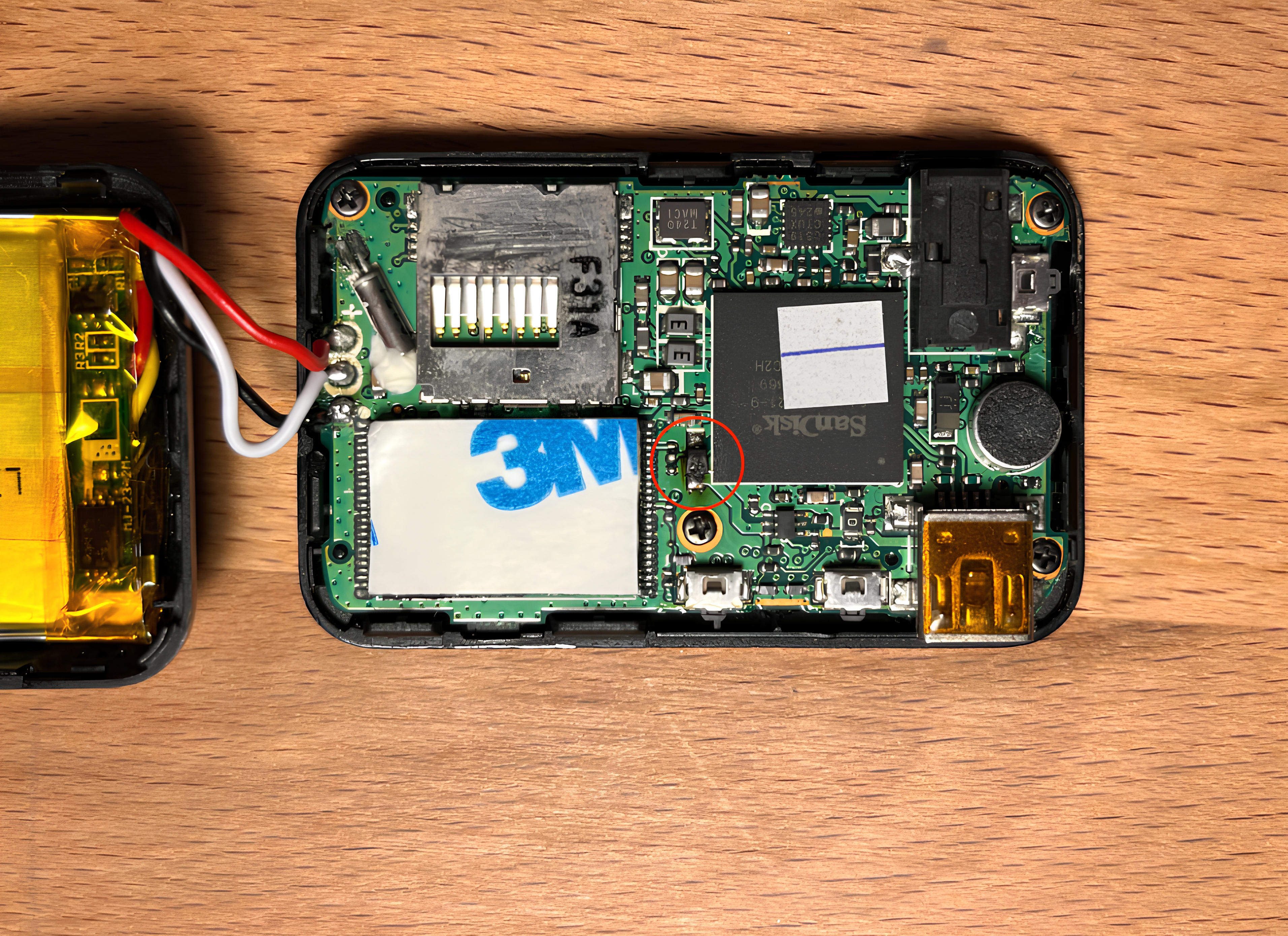 SanDisk Sansa Clip+ Teardown